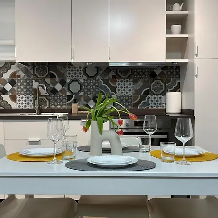 Apartment Sciara Marina, Fiumefreddo Di Sicilia, Nuova *